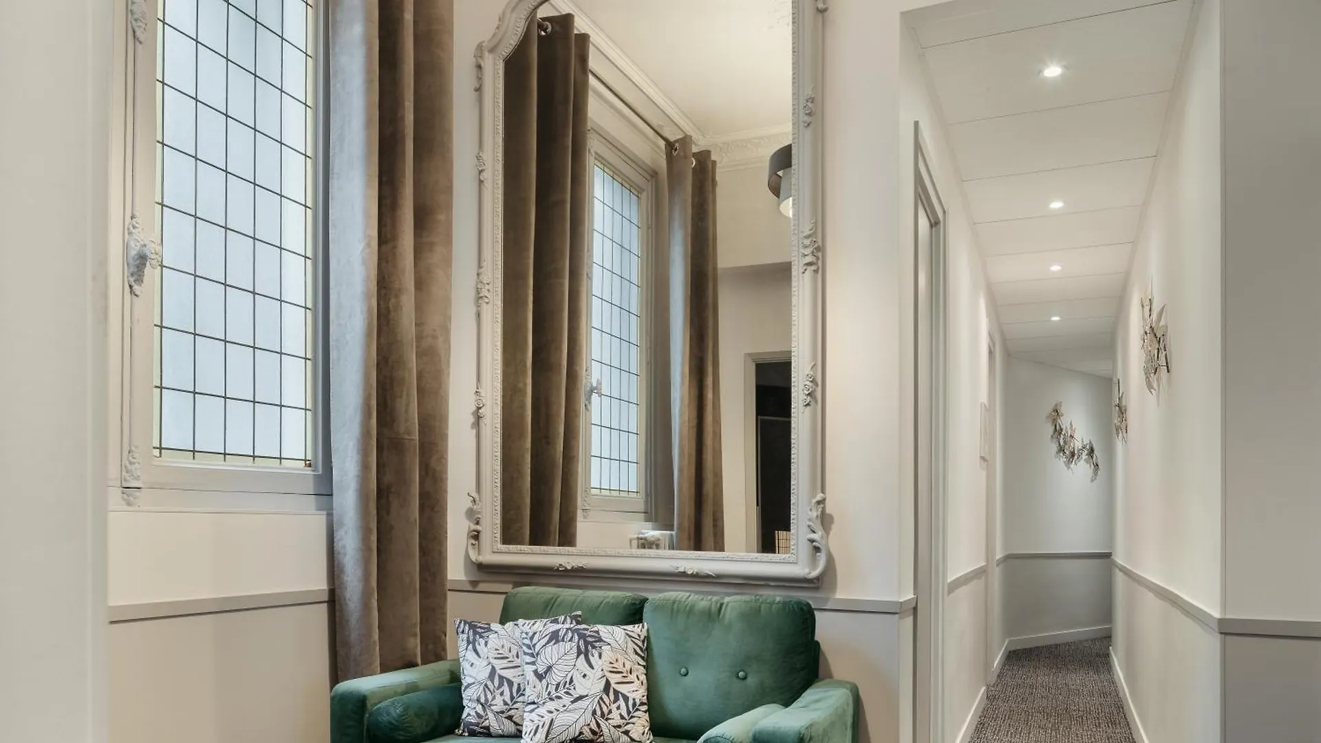 Hotel D'Argenson Paris