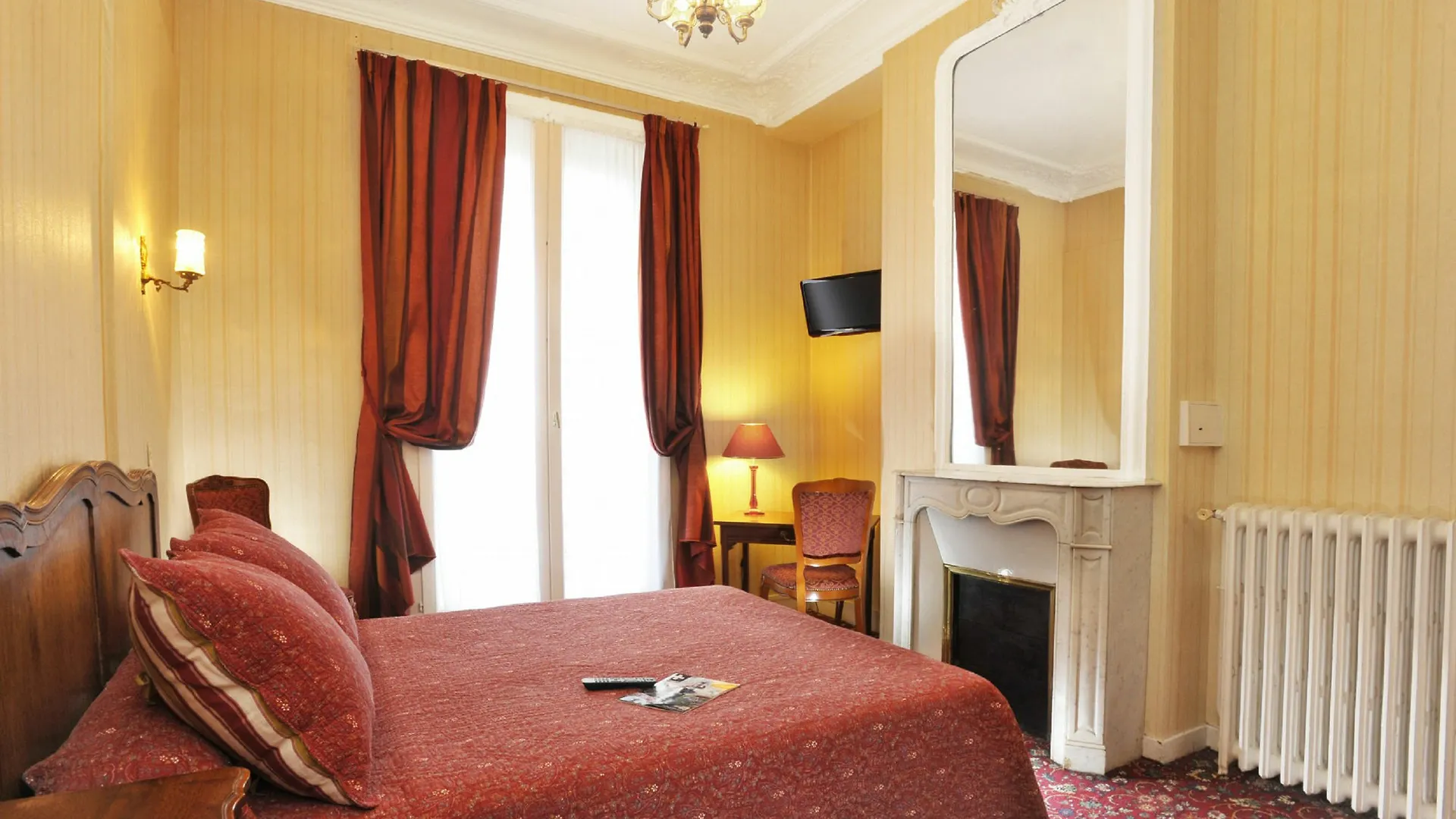 Hotel D'Argenson Paris