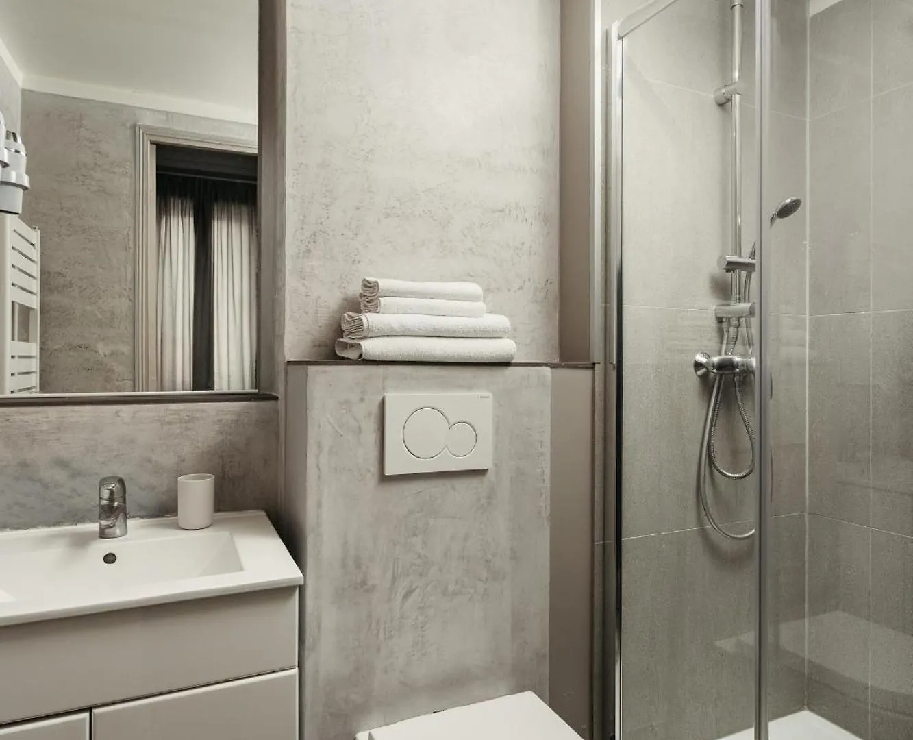 פריז Hotel D'Argenson