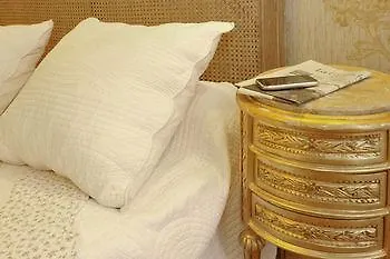 Hotel D'Argenson Paris