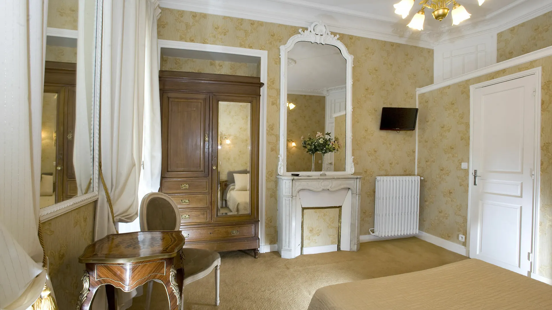 **  Hotel D'Argenson Paris Frankrike